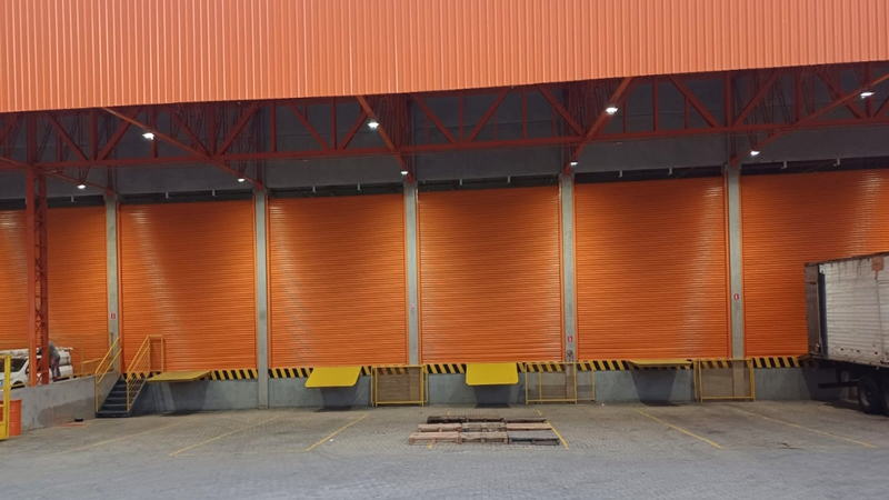 A melhor Porta metálica de enrolar em Fonte Boa